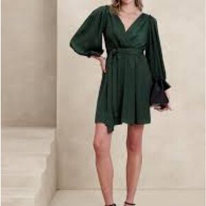 NWT Express Blouson Long Sleeve Tie Wrap Mini Dress Sz S Green Meshed Party